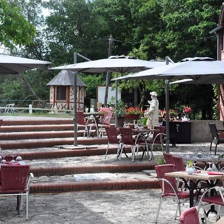 Hotel - Restaurant Le Moulin De Villiers Nouan-le-Fuzelier ภายนอก รูปภาพ