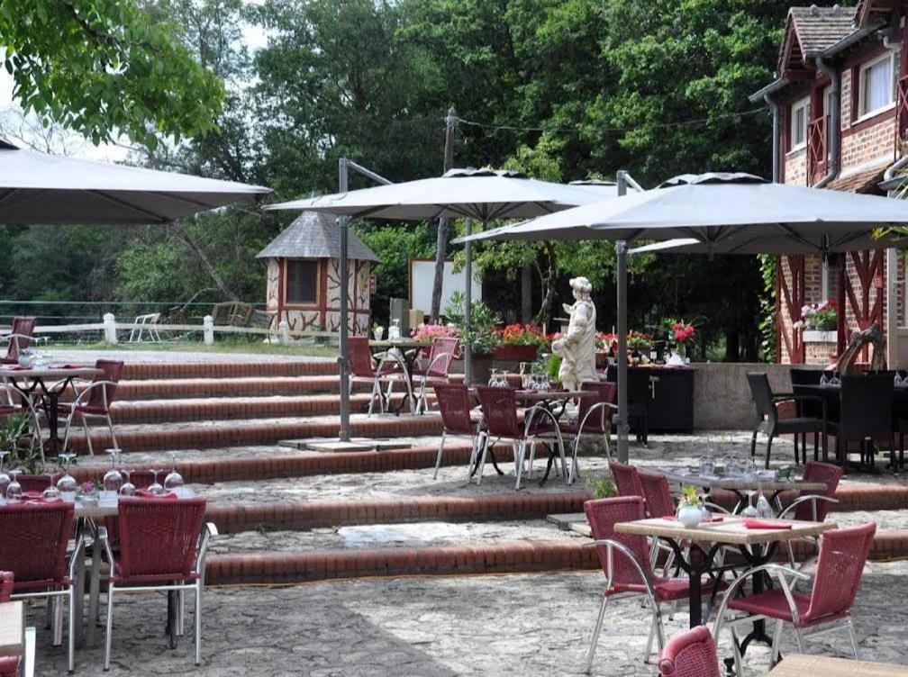 Hotel - Restaurant Le Moulin De Villiers Nouan-le-Fuzelier ภายนอก รูปภาพ