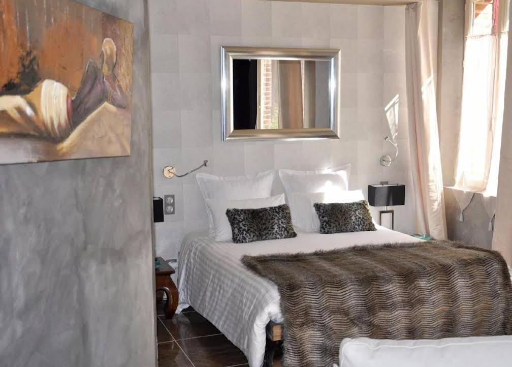 Hotel - Restaurant Le Moulin De Villiers Nouan-le-Fuzelier ภายนอก รูปภาพ
