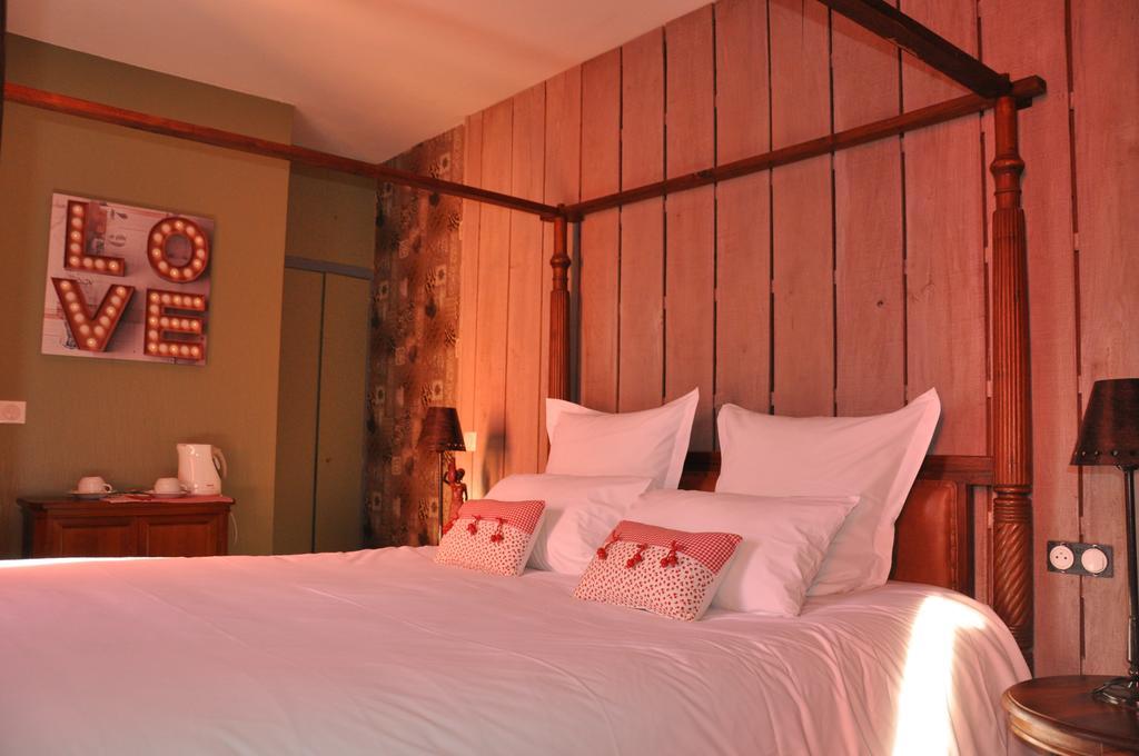 Hotel - Restaurant Le Moulin De Villiers Nouan-le-Fuzelier ภายนอก รูปภาพ